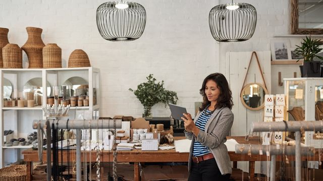 Commercial Lighting Tips for Small Business Owners